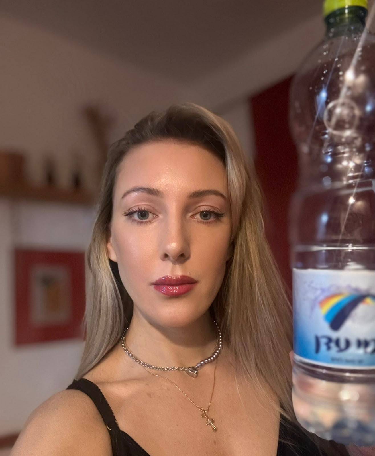 בתל אביב מעסה סקסית מקצוענית