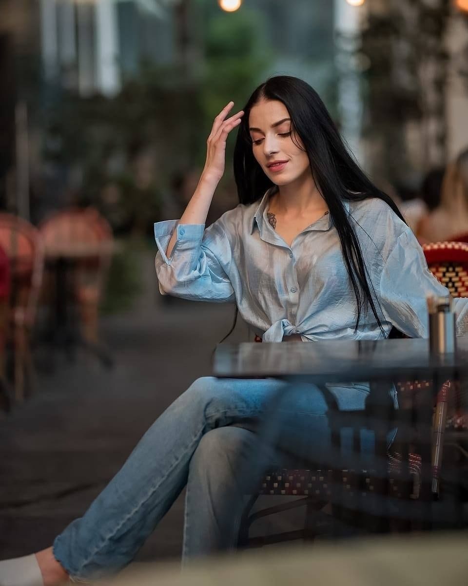 ליזה בת 25 בחורה מקצוענית -בתל אביב