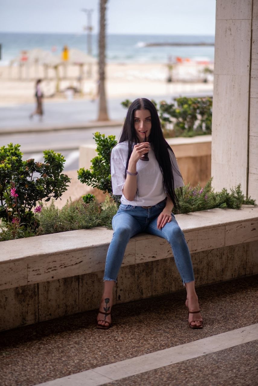 ליזה- מושלמת מטפלת אלוהית 25 -תל אביב