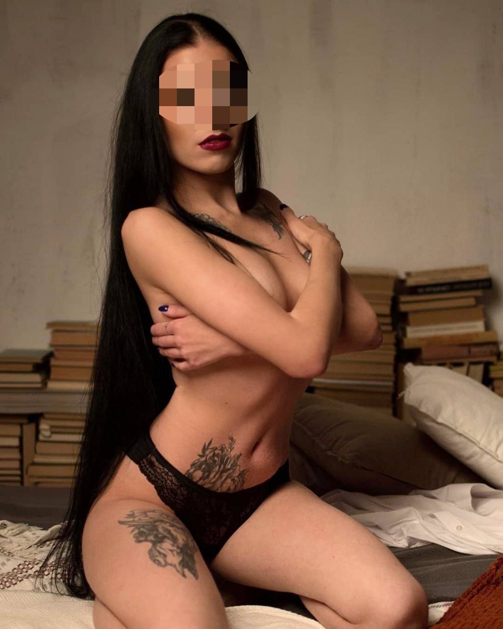 ליזה תל אביב – מארחת פרטית ואיכותית בת 25 פצצה