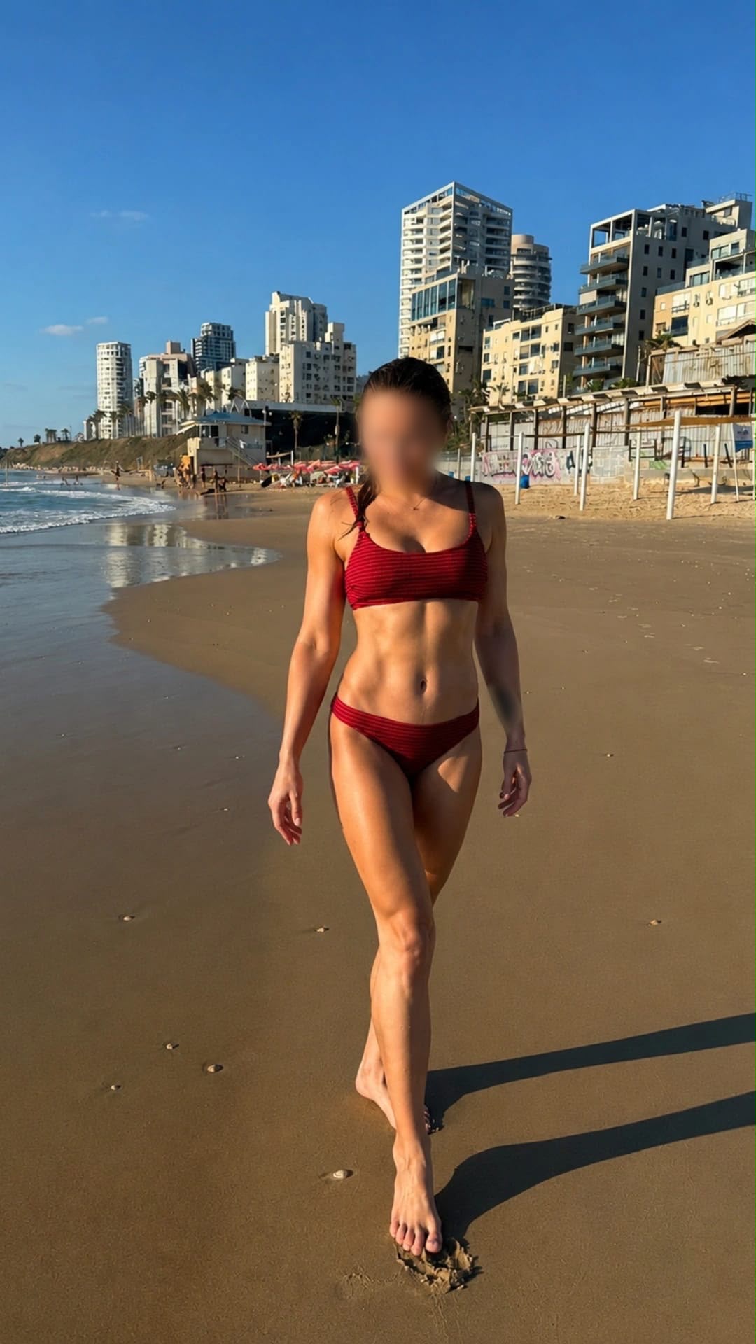 לרה- מארחת כובשת בלונדה -ירושלים