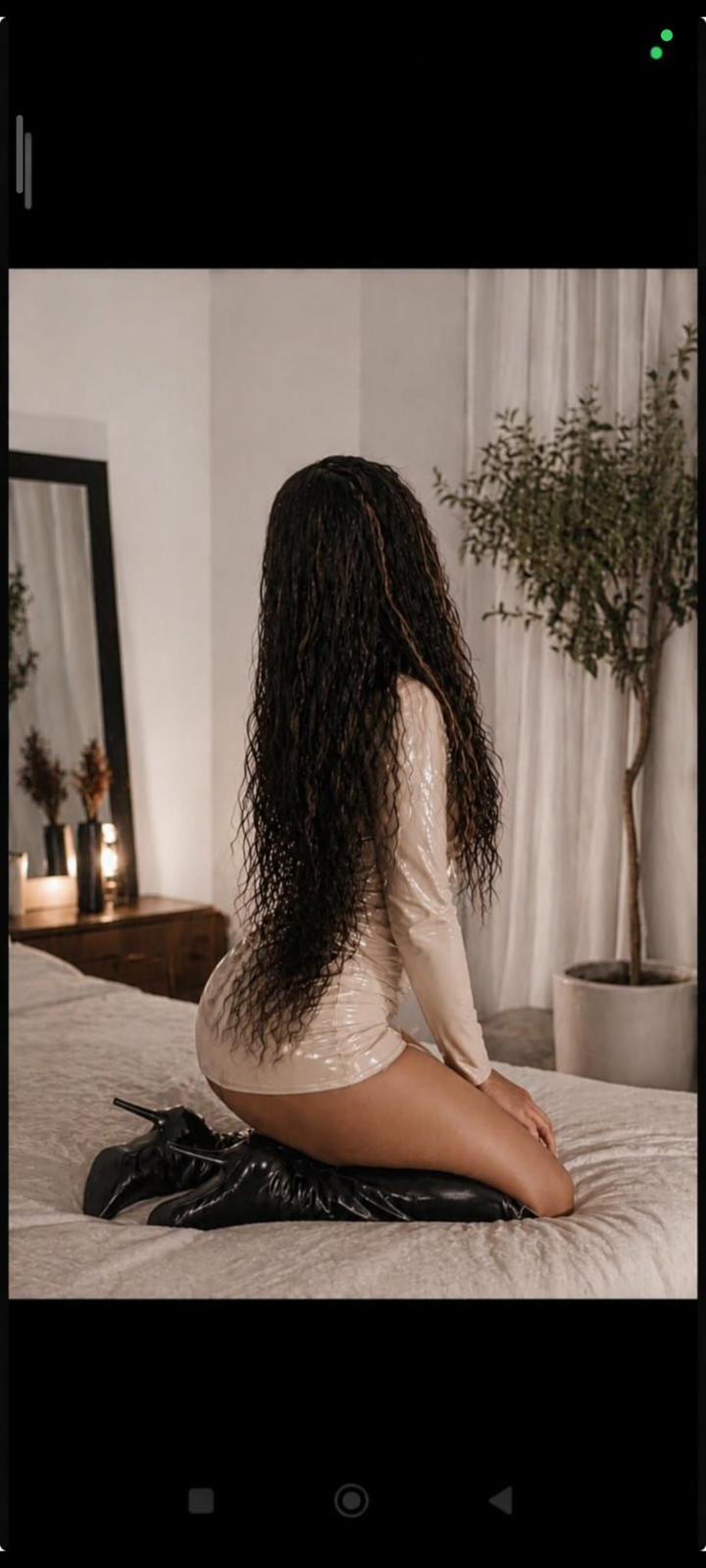 מטפלת מחשמלת – פתח תקווה